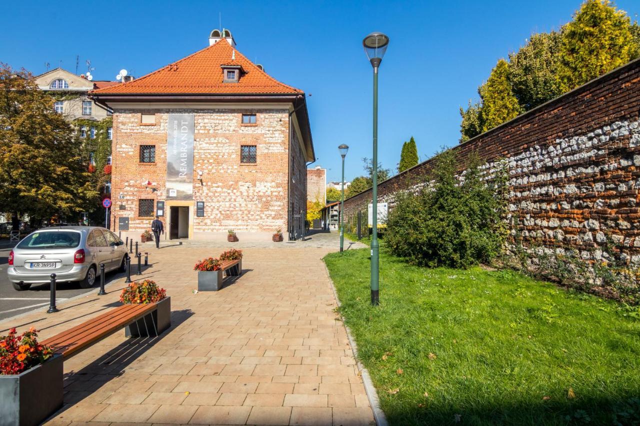 Cracow Best Location Apartment With Garden By Cozyplace Krakau Exterior foto